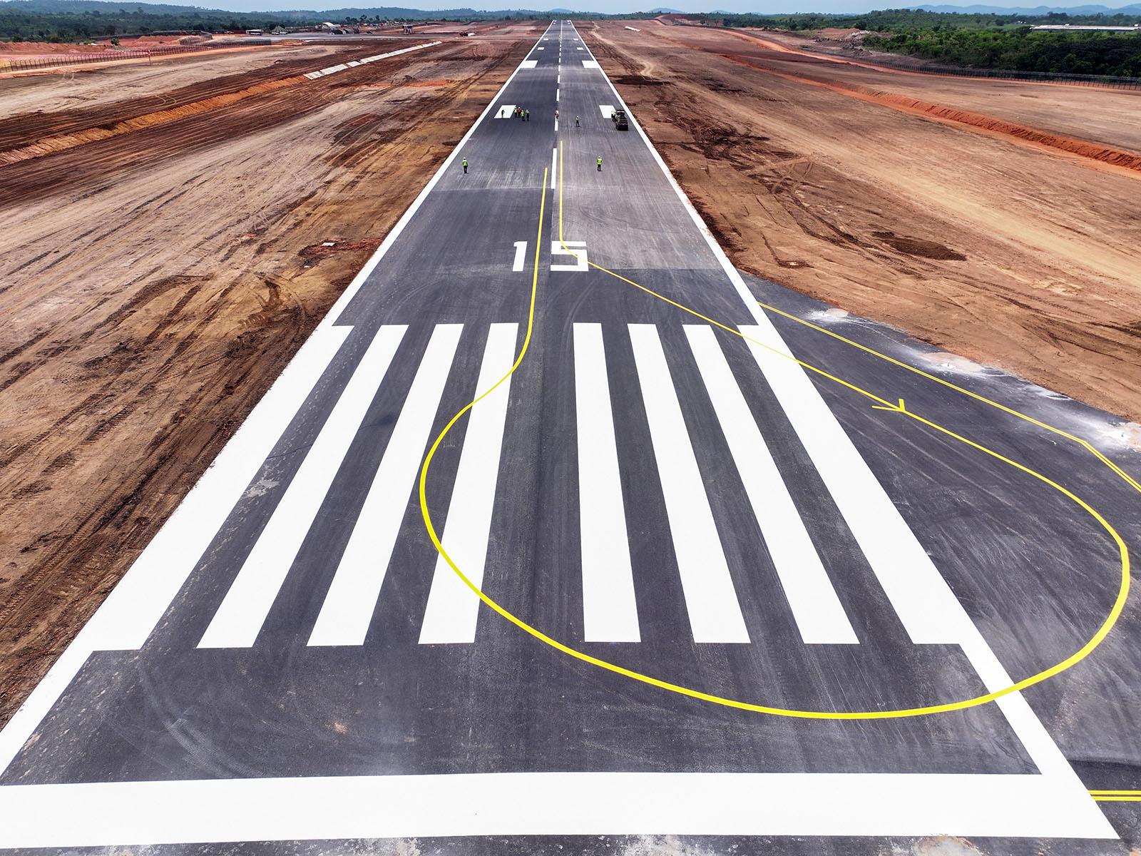 SimFer achève la construction de la piste d'atterrissage de l'aéroport de Beyla