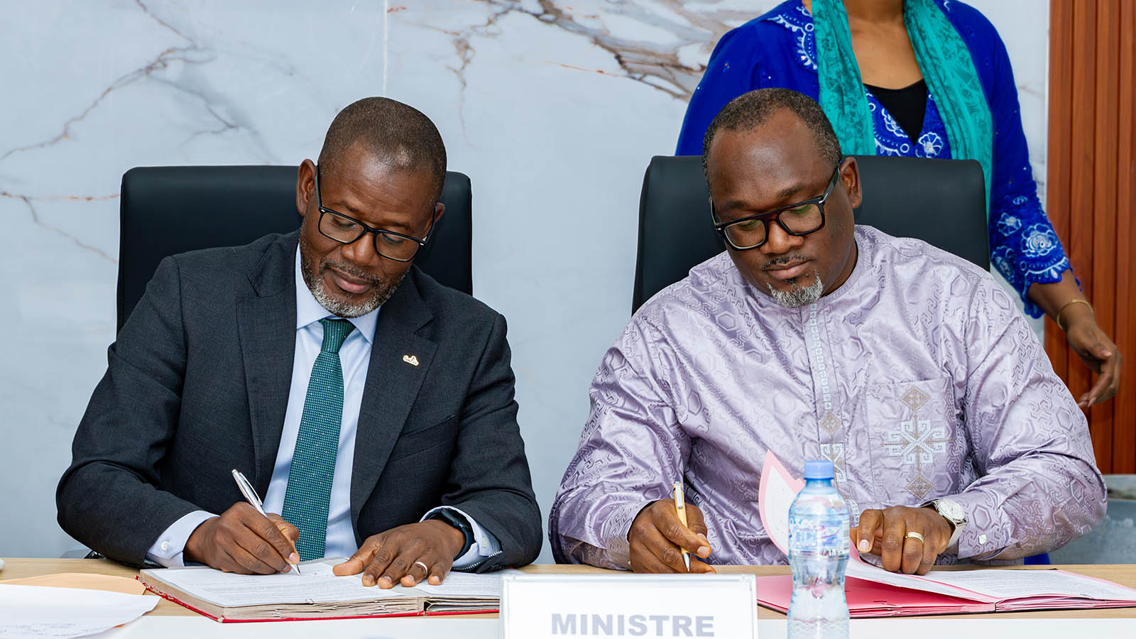 Le Ministère de l'Agriculture et de l'Elevage et Rio Tinto signent un protocole d'accord stratégique pour stimuler l'agriculture durable et le développement rural